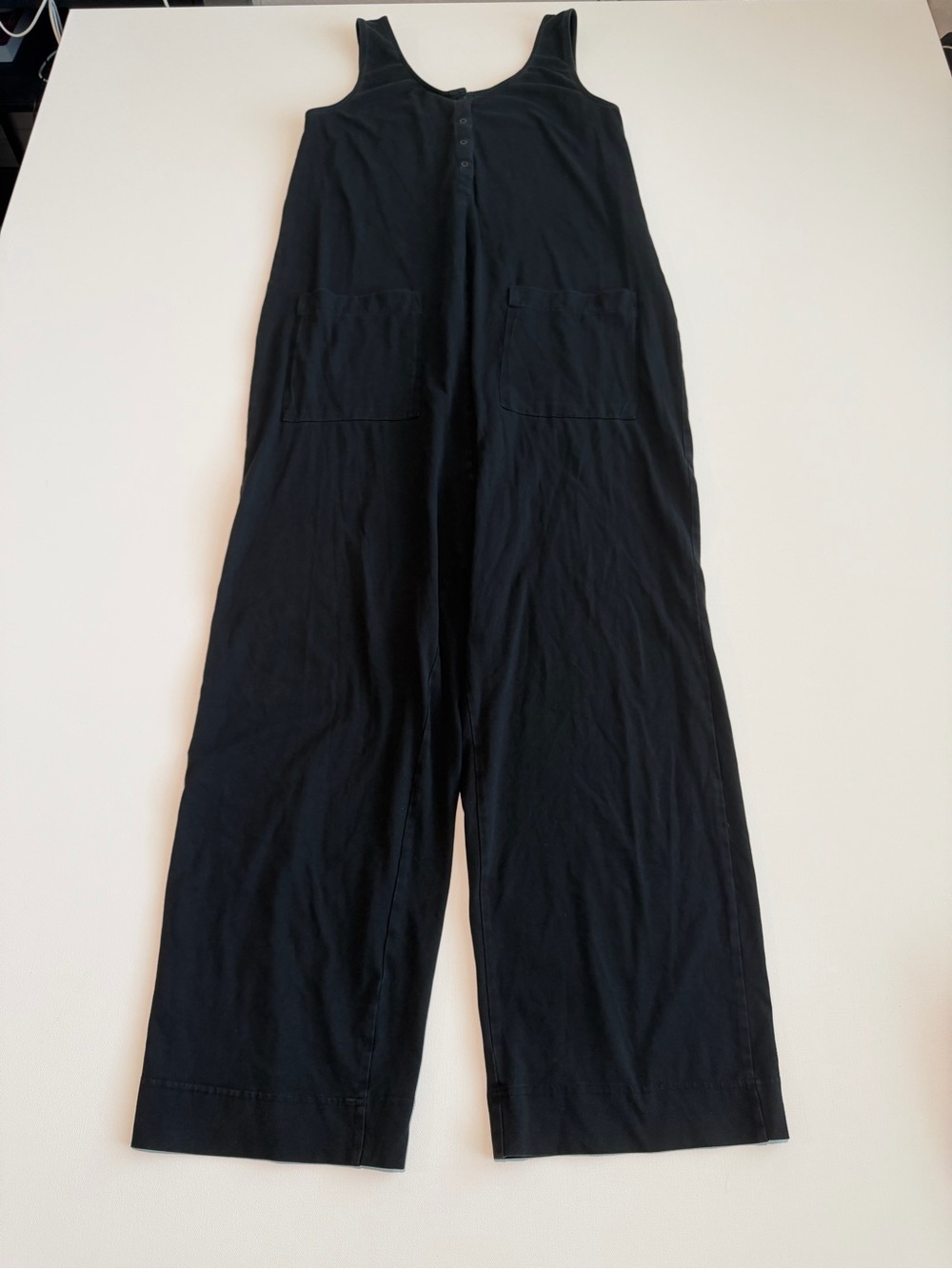 Pact Organic Cotton Wide Leg Jumpsuit Women’s Size Medium Black Henley One Piece